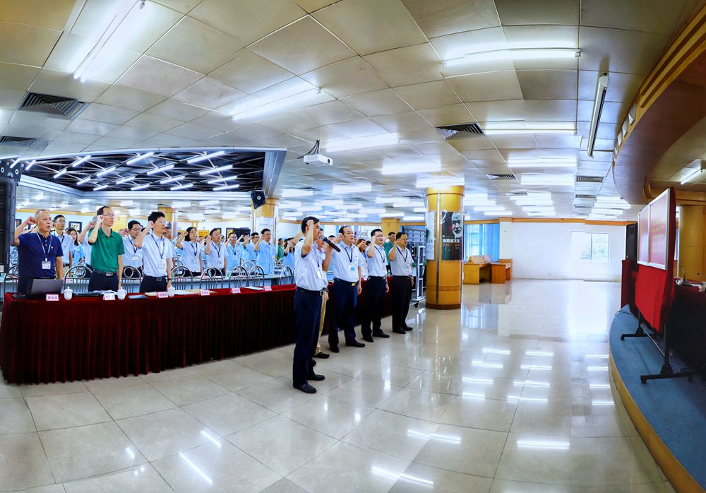 風(fēng)華高科舉辦“不忘初心、牢記使命” 主題教育專題黨課